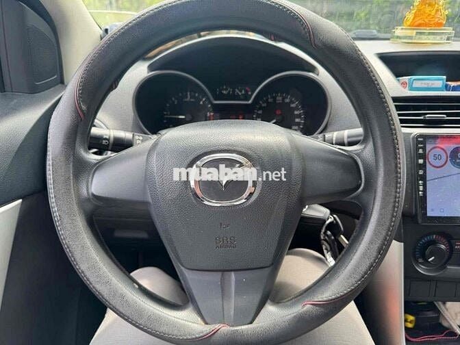 Mazda BT 50 2015 2.2L 4x4 MT xe gia đình cực đẹp