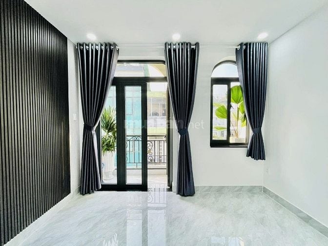 🚀 Cơ hội sở hữu nhà trung tâm Quận 10 – 4PN, 5WC, giá chỉ 4 Tỷ 850