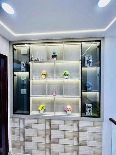 🚀 Cơ hội sở hữu nhà trung tâm Quận 10 – 4PN, 5WC, giá chỉ 4 Tỷ 850