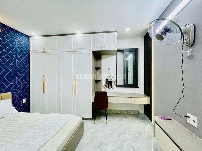 🚀 Cơ hội sở hữu nhà trung tâm Quận 10 – 4PN, 5WC, giá chỉ 4 Tỷ 850