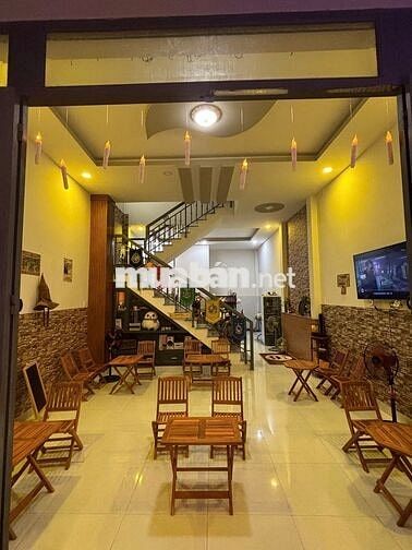 Quán ăn vặt 72m2 mặt tiền hẻm Nguyễn Ảnh Thủ, 4 phòng ngủ, Quận 12