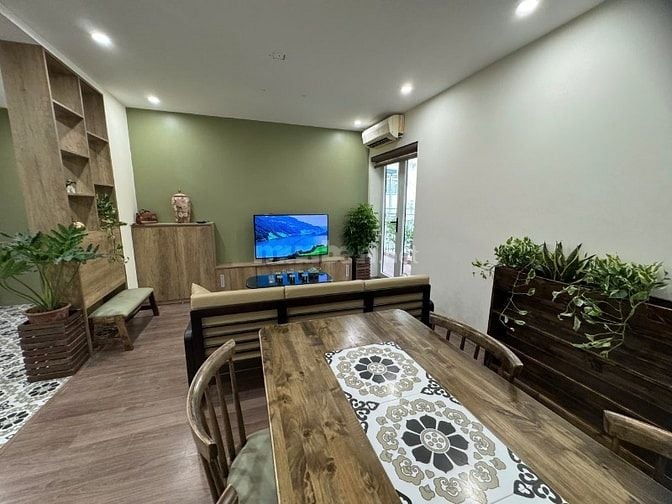 Bán căn hộ TT DT 80m T3 TK đẹp sịn full nội thất phố Hoàng Ngọc Phách