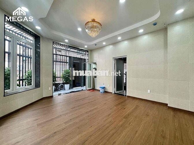Mặt Bằng Kinh Doanh Góc 2 Mặt Tiền Ngay Ngã Năm Chuồng Chó