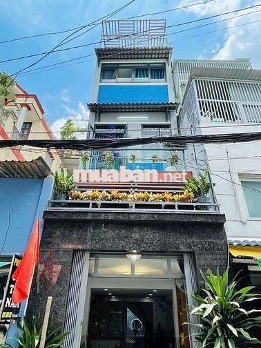 Nhà mặt tiền hẻm kinh doanh tốt