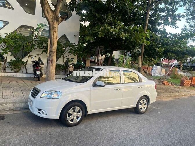 Chính chủ bán Gentra xe đẹp máy rin ko lỗi