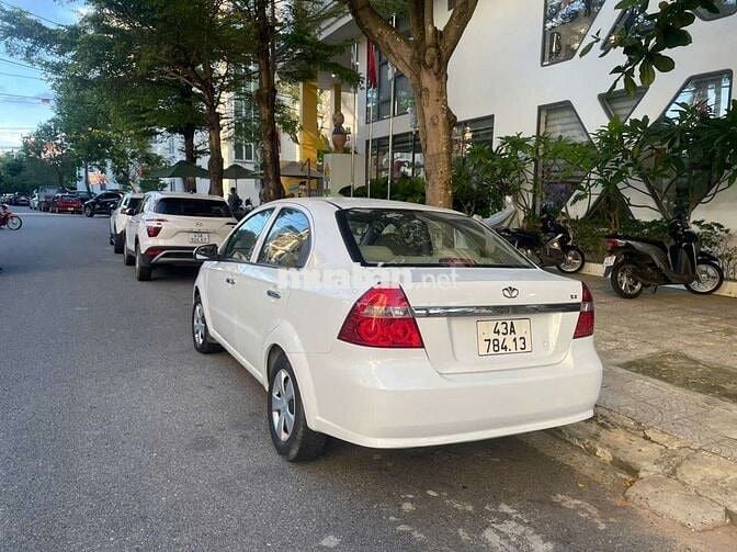 Chính chủ bán Gentra xe đẹp máy rin ko lỗi