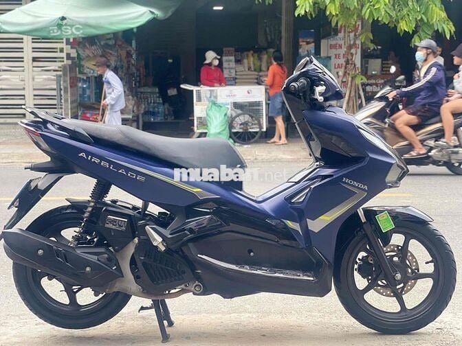 AB 2022 xanh mù zin chạy 18.000km 1 chủ từ đầu