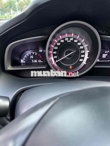 Mazda 3 2015 1.5 AT Hatchback - 53000 km