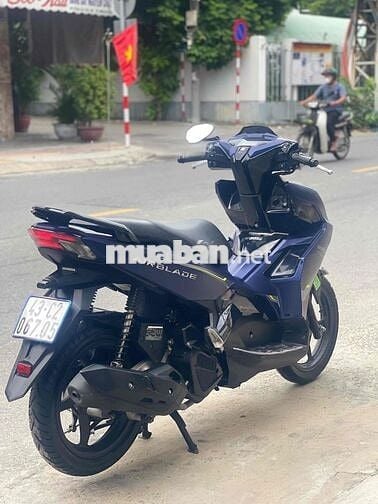 AB 2022 xanh mù zin chạy 18.000km 1 chủ từ đầu