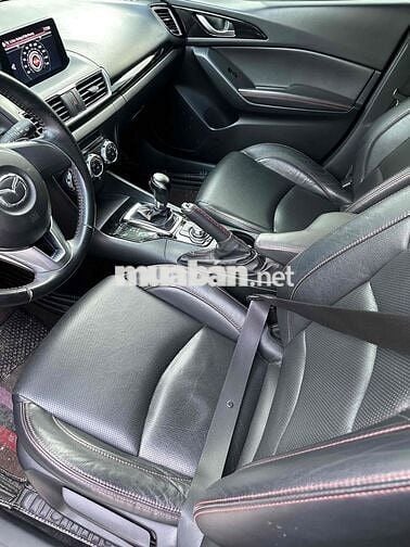 Mazda 3 2015 1.5 AT Hatchback - 53000 km
