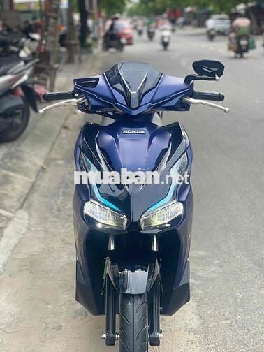 AB 2022 xanh mù zin chạy 18.000km 1 chủ từ đầu