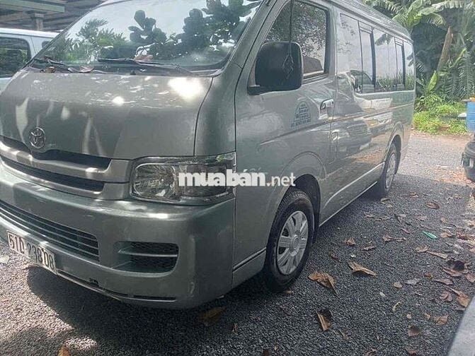 Toyota Hiace 2008 Commuter 2.7 - 125000 km