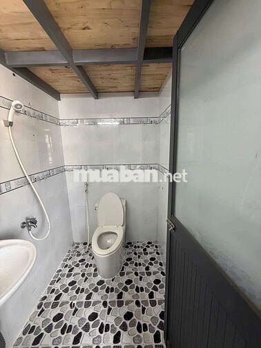 Trống sẵn Duplex ban công full nội thất Ngay Lũy Bán Bích, gần VHU