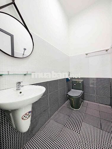 Căn Nhà thuê full nội thất-Sân oto, 3 phòng ngủ - Mai Hắc Đế