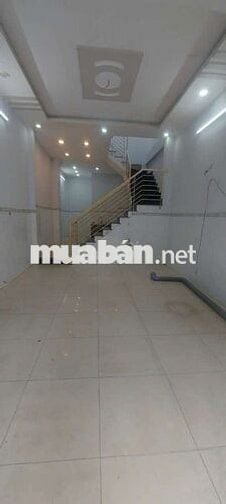 NHÀ MT KD BUÔN BÁN NGÂY CHỢ GIÁ 9TR