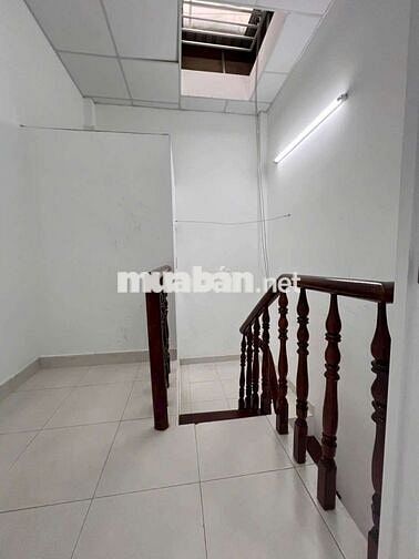 Bán nhà 1 trệt 1 lầu đúc 36m²Gần chợ TÂN TRỤ, KCN TÂN BÌNH chỉ 2.480Tỷ