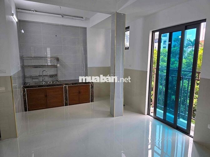 Ccmn 32m2 đủ đồ điều hoà có thang máy - nhà mới xây 9/25 trung tâm 322
