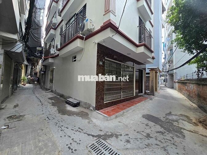 Ccmn 32m2 đủ đồ điều hoà có thang máy - nhà mới xây 9/25 trung tâm 322