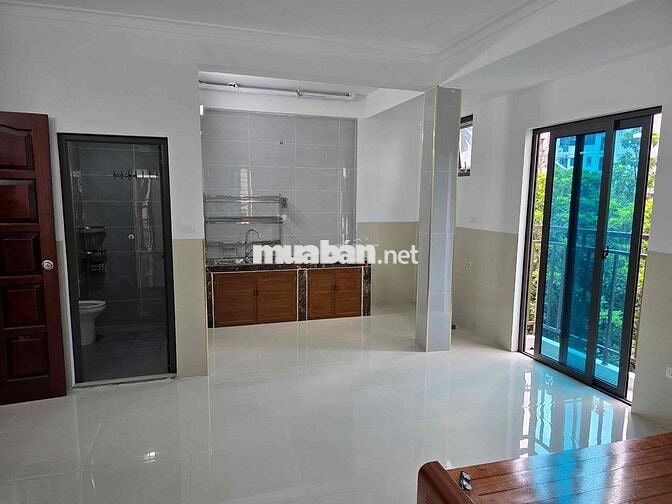Ccmn 32m2 đủ đồ điều hoà có thang máy - nhà mới xây 9/25 trung tâm 322