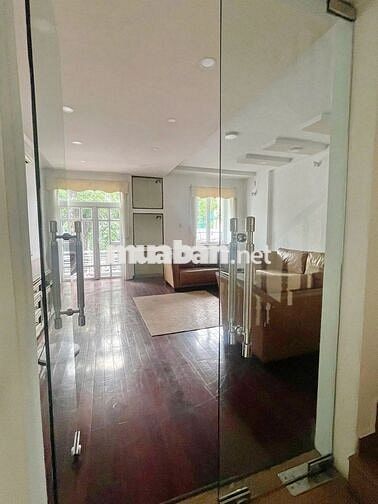THUÊ NHÀ PHỐ 4 TẦNG MTKD ĐƯỜNG SỐ TÂN QUY ĐÔNG Q7