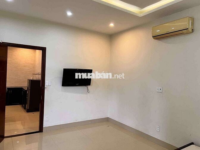 Cho thuê nhà 2 tầng sân vườn : Lê Trí Viễn , Hoà Quý , Ngũ Hành Sơn