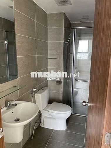 Cho thuê căn 2PN,1WC - NTCB, có Máy Lạnh, Cách Q1 20p