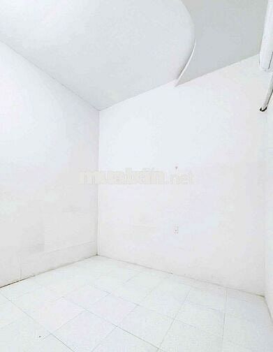 Căn Nhà thuê Hùng Vương mới sơn sửa như mới 3,8Tr