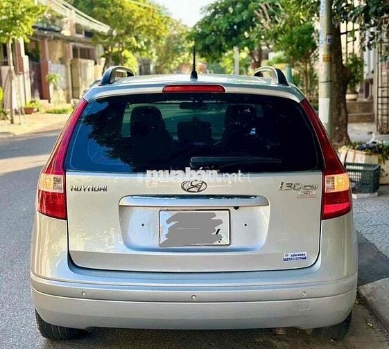 Hyundai I30 CW cao cấp nhất.