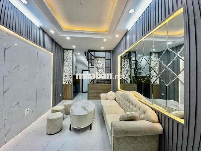 28m2 - 6.5 TỶ - TRUNG TÂM ĐỐNG ĐA - 150m RA XÃ ĐÀN