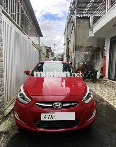 Hyundai Accent 2014 - 67000 km
