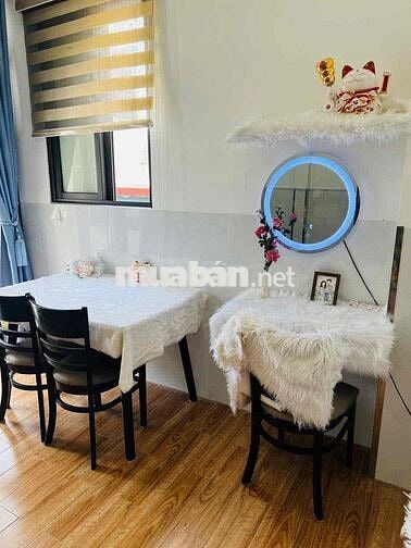 Cho thuê căn hộ Studio Ban công Q4 gần ĐH Luật, ĐH Nguyễn Tất Thành
