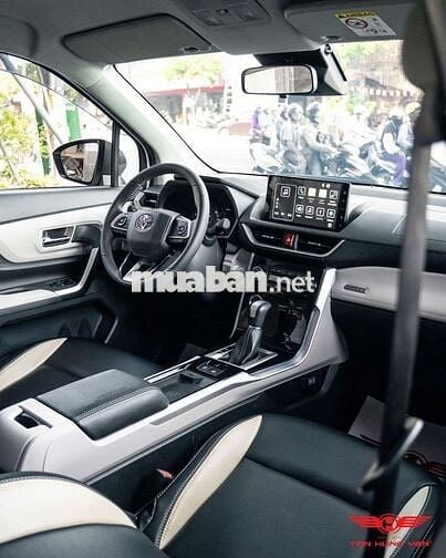 Toyota Veloz TOP  Sản xuất 2024 bản top 30.000 KM