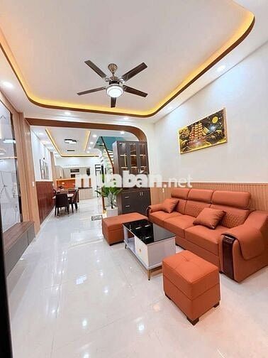 BÁN NHÀ ĐẸP TÂN PHÚ, 4X18, 2 TẦNG, HẺM XE HƠI, GIÁ 6,58 TỶ TL