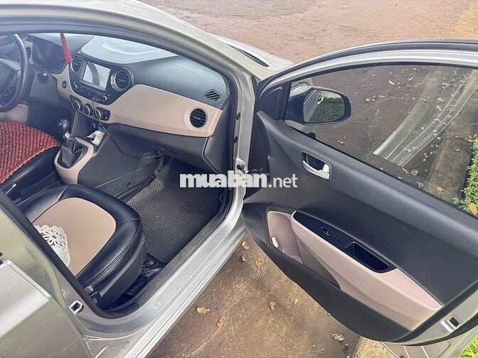 Hyundai Grand i10 2019 1.2 sedan - 700000 km