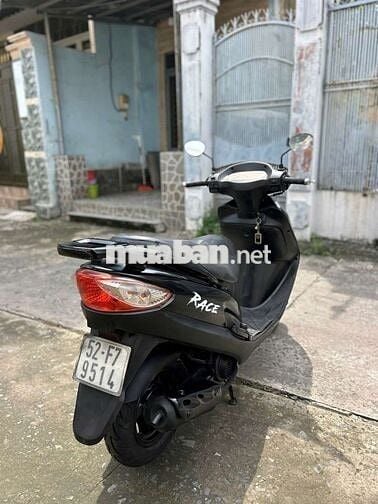 Bán chiếc xe Atila chân bấm