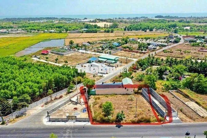 BÁN ĐẤT MT ĐƯỜNG VEN BIỂN NGUYỄN TẤT THÀNH, ĐẤT ĐỎ, BR - VT