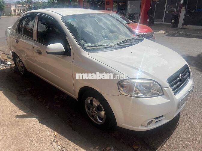 Daewoo Gentra 2010 SX 1.2 MT - 100000 km máy zin