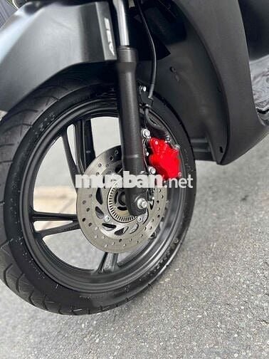 HONDA SH 125cc.ĐK 2025. abs-Smarkey-odo 2k km-GÓP