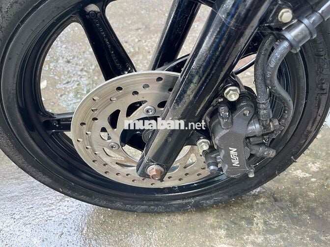 Sh 150 Ý trắng đen sm 102 dk 2010 xe sạch sẽ êm