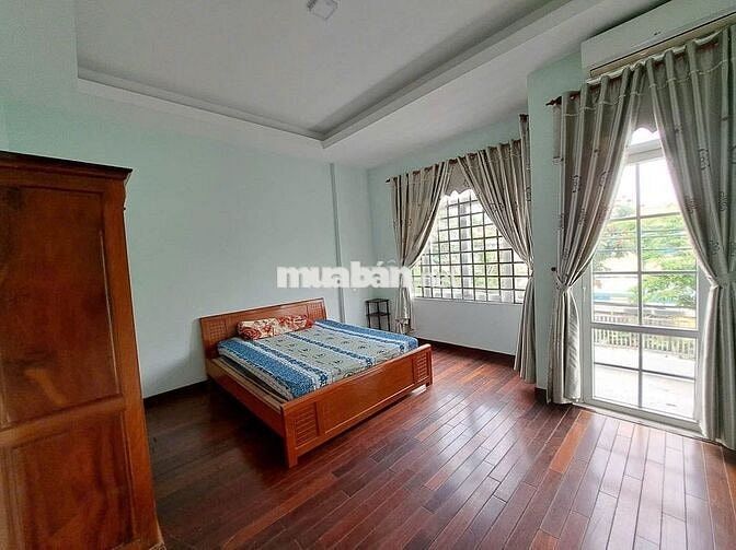 NHÀ 3 TẦNG 4PN 4WC MT KHU HỒ NGHINH