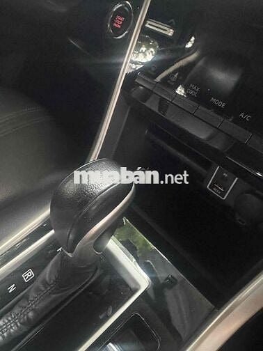 Mitsubishi Xpander 2022 AT Premium - 77000 km