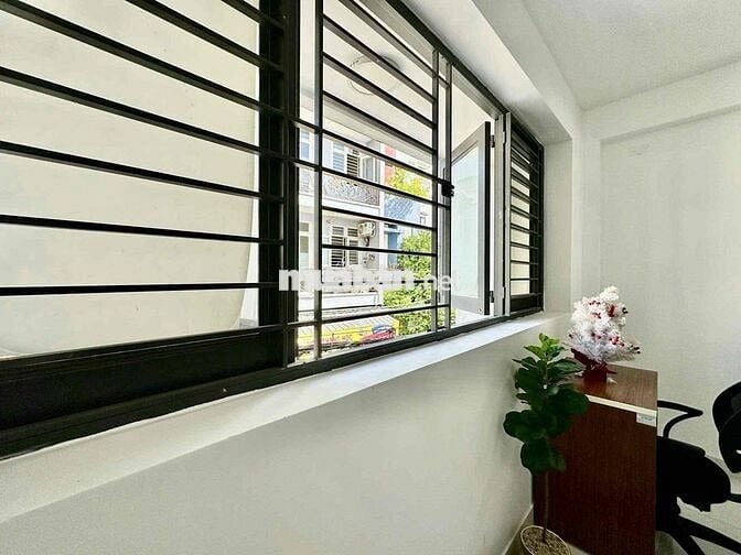 Cho Thuê Căn Hộ DV - Full nội thất- Ngay Khu Vực Lote Cộng Hoà