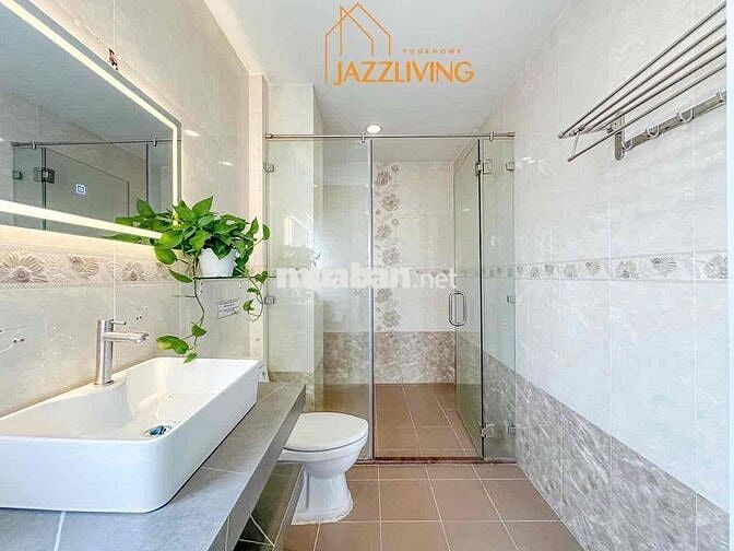 CH 1PN/2PN FULL NT CAO CẤP LUXURY - BAN CÔNG NGAY KẾ CHỢ CÂY QUÉO