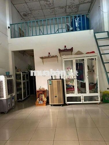 Bán nhà xưởng DT 10x20m Gia 8.749 Tỷ Đg P.V.Đối Xã Bà Điểm Gần K.Nghia