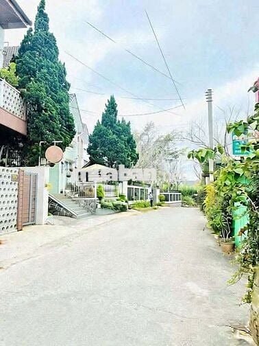 BÁN NHÀ + ĐẤT VIEW ĐẸP CÔ GIANG, P9, ĐÀ LẠT