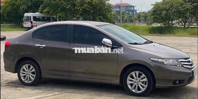 Honda City 2014 1.5 at - 80000 km