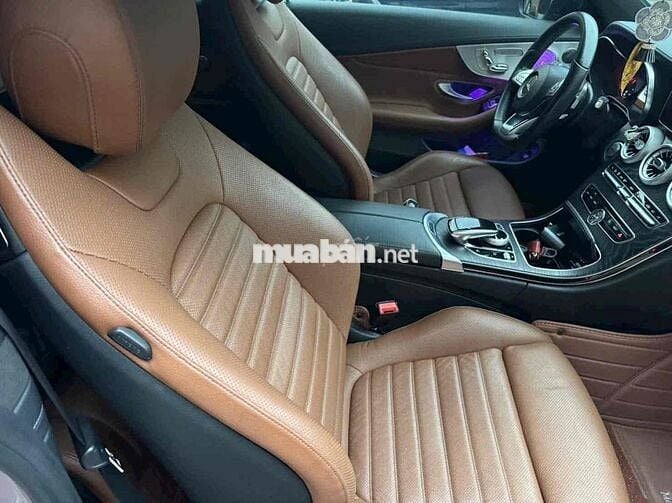 Mercedes Benz C Class 2017 C300 Coupe - 67000 km