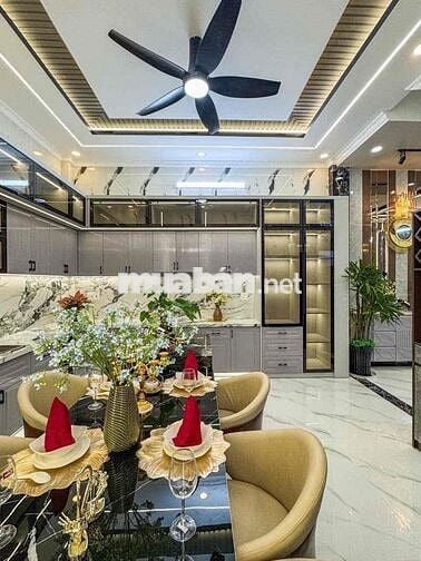 SIÊU PHẨM 4 TẦNG TRUNG TÂM NINH KIỀU - NỘI THẤT CAO CẤP SANG TRỌNG