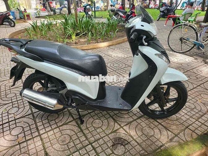 cần thanh lý sh 150i số máy 109