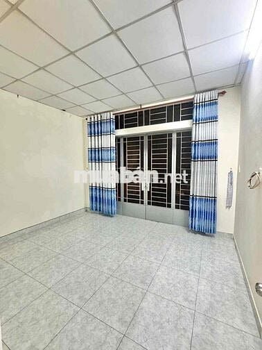 Nhà Mới Đẹp(4x17m) Lê Văn Quới 1Lầu 3PN 2VS Hẻm 8M thông.